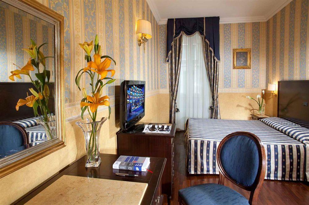 Hotel Del Corso Рим Экстерьер фото